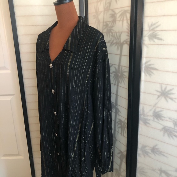 C.M. Shapes Long Sleeve Blouse Plus Size 4x Black and Gold Striped NWOT - Picture 9 of 10
